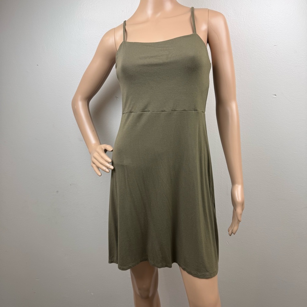 Forever 21 Women’s Olive Green Spaghetti Strap Mini Dress Size M Fit Flare EUC